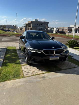 BMW 320i 2.0 16V TURBO FLEX SPORT GP AUTOMÁTICO BMW 320i 2.0 16V TURBO FLEX SPORT GP AUTOMÁTICO